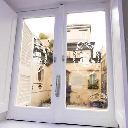 Apartament A Fenestrella E San Gregorio Armeno Neapol Zewnętrze zdjęcie
