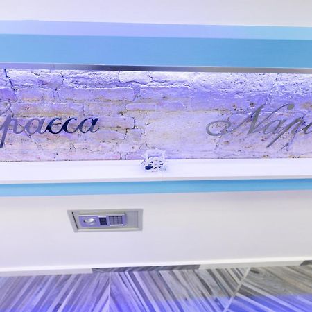 Apartament A Fenestrella E San Gregorio Armeno Neapol Zewnętrze zdjęcie