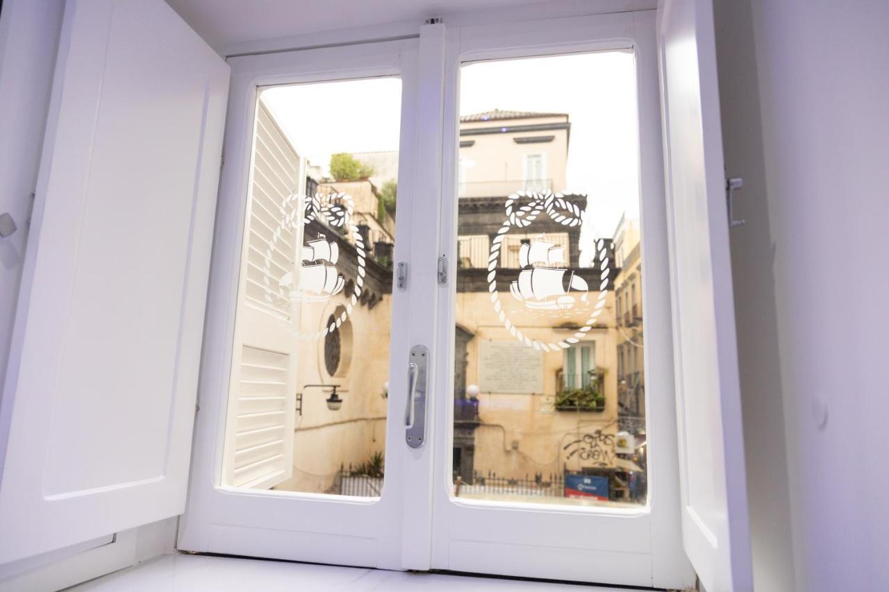 Apartament A Fenestrella E San Gregorio Armeno Neapol Zewnętrze zdjęcie