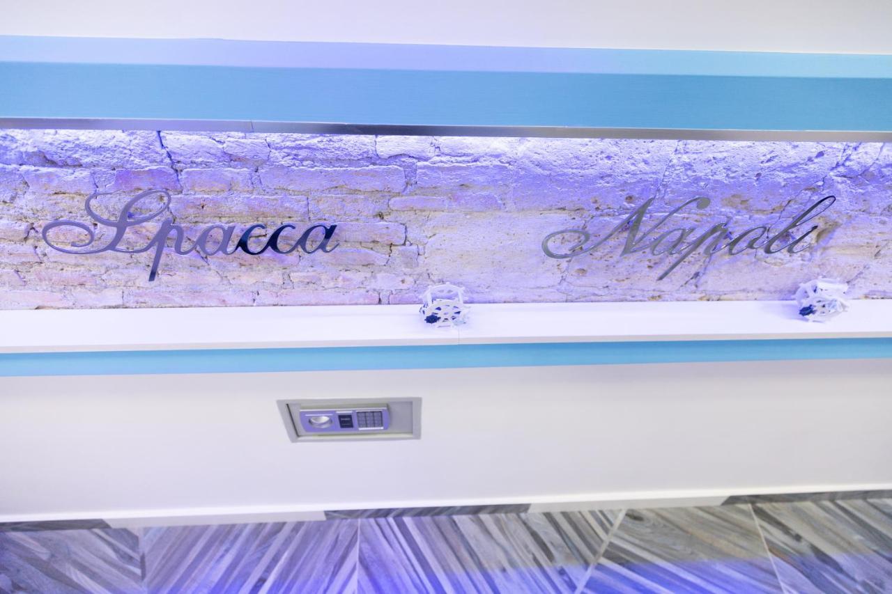Apartament A Fenestrella E San Gregorio Armeno Neapol Zewnętrze zdjęcie