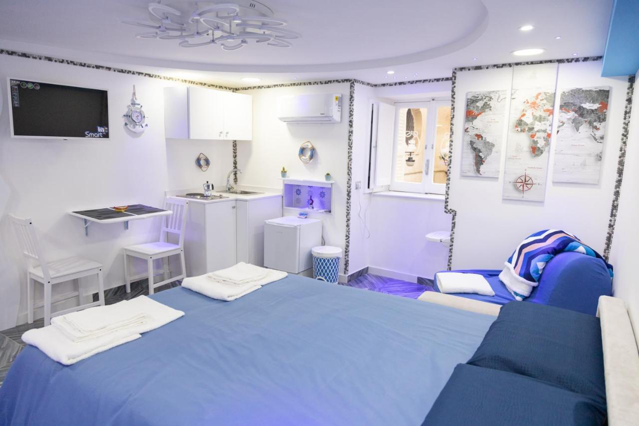 Apartament A Fenestrella E San Gregorio Armeno Neapol Zewnętrze zdjęcie