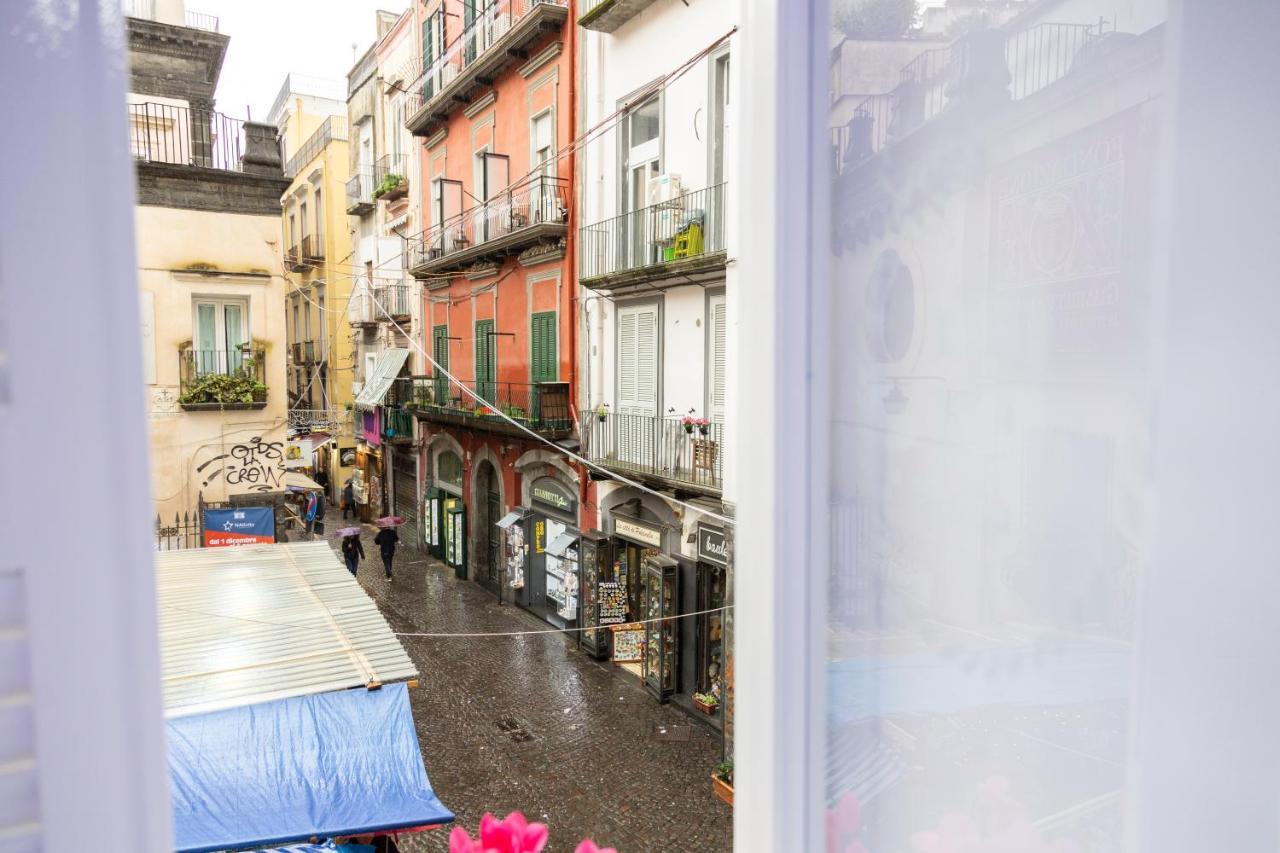 Apartament A Fenestrella E San Gregorio Armeno Neapol Zewnętrze zdjęcie
